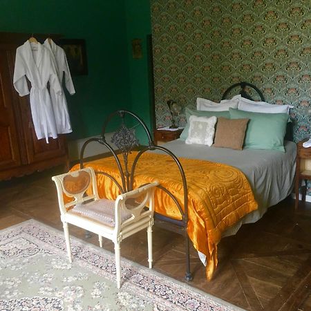 Bed and Breakfast Le 7 Des Tonneliers Castelfranc Exterior foto