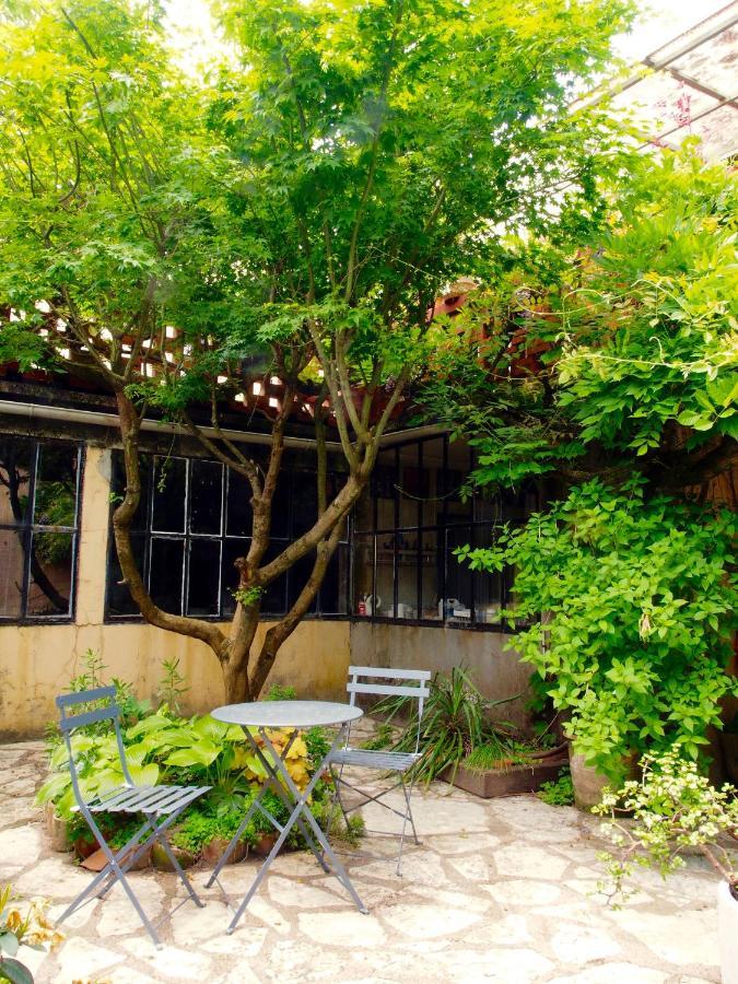Bed and Breakfast Le 7 Des Tonneliers Castelfranc Exterior foto